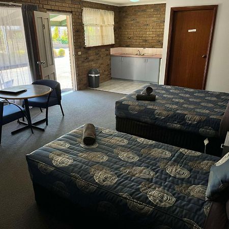 Tooleybuc Motel Bagian luar foto